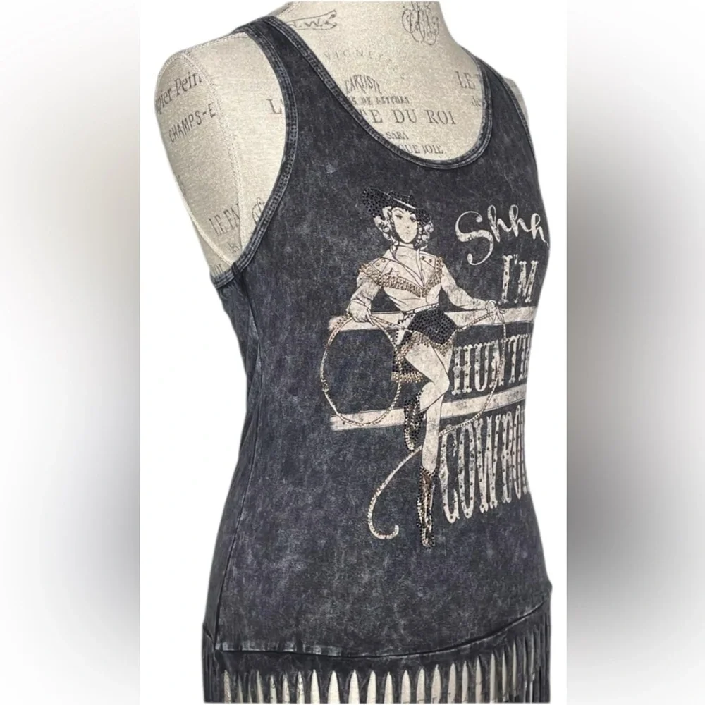 NWOT Shhh I'm Hunting Cowboys Black Distressed Western Tank Top Women's Medium M - Picture 11 of 14